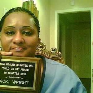 Meet your Posher, Vicki v.